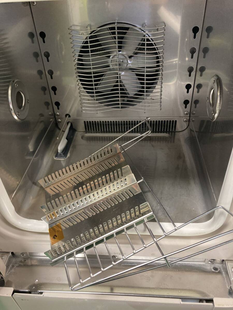 ESPEC RL-555 Environmental Test Machine Tabletop Constant Temperature and Humidity Chamber [k1217317590]