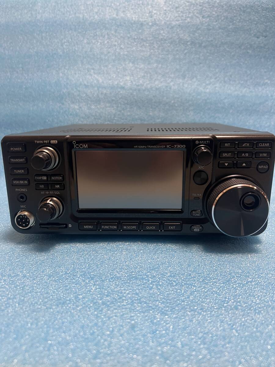 ICOM IC-7300M Radio [x1217708300]