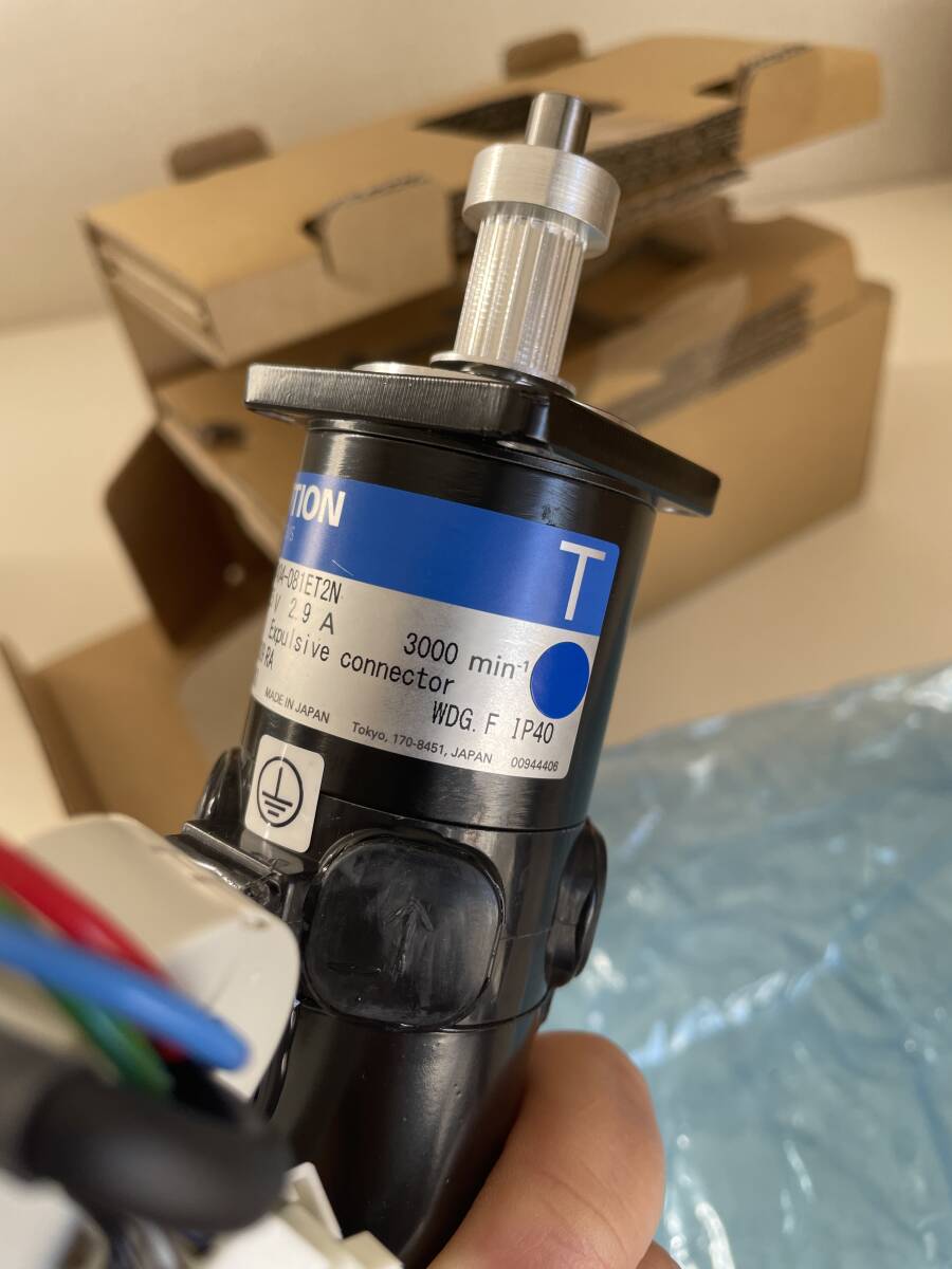 SANYO DENKI T404-081ET2N Servo Motor 40W DC 25V 2.9A [d1217717484]