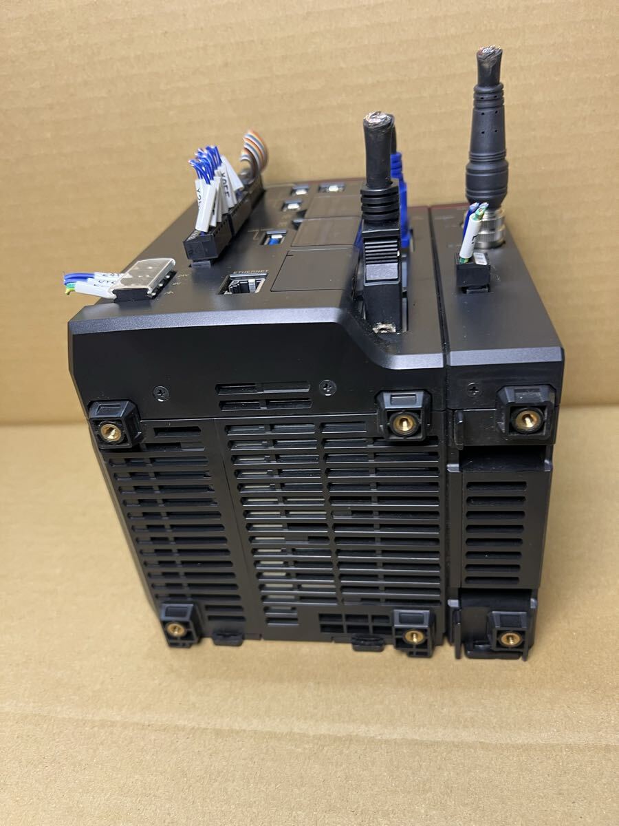 Keyence CV-X400F Image Sensor Controller with CA-DC60E [f1218042188]