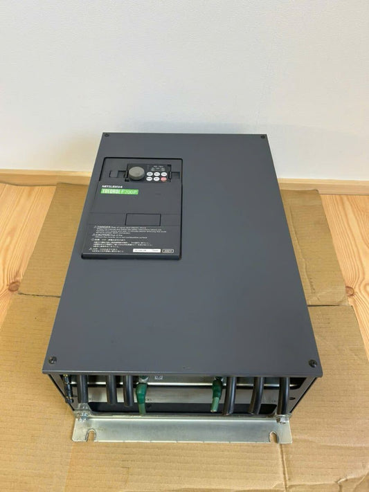 Mitsubishi Electric FR-F720P-37K Inverter [g1218111770]