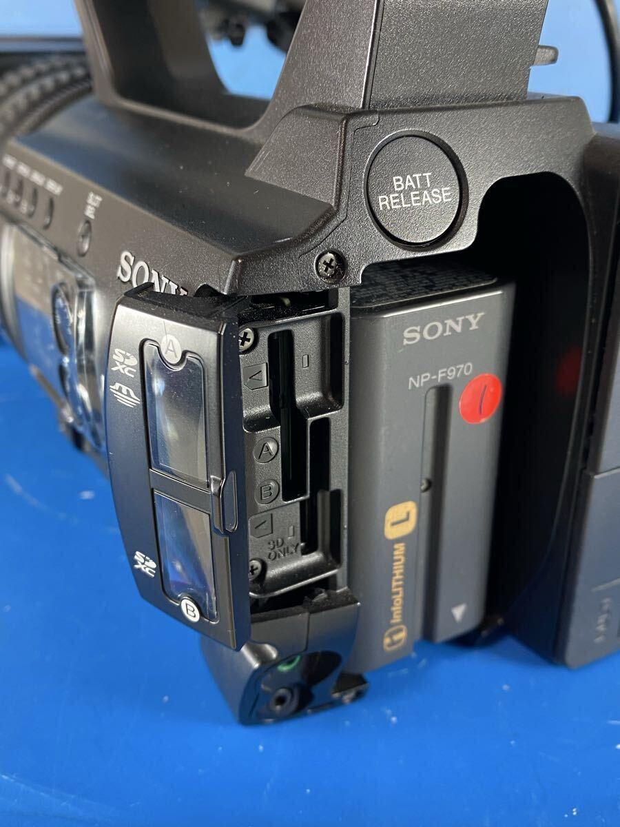 SONY NXCAM HXR-NX100 Camcorder [b1218897098]