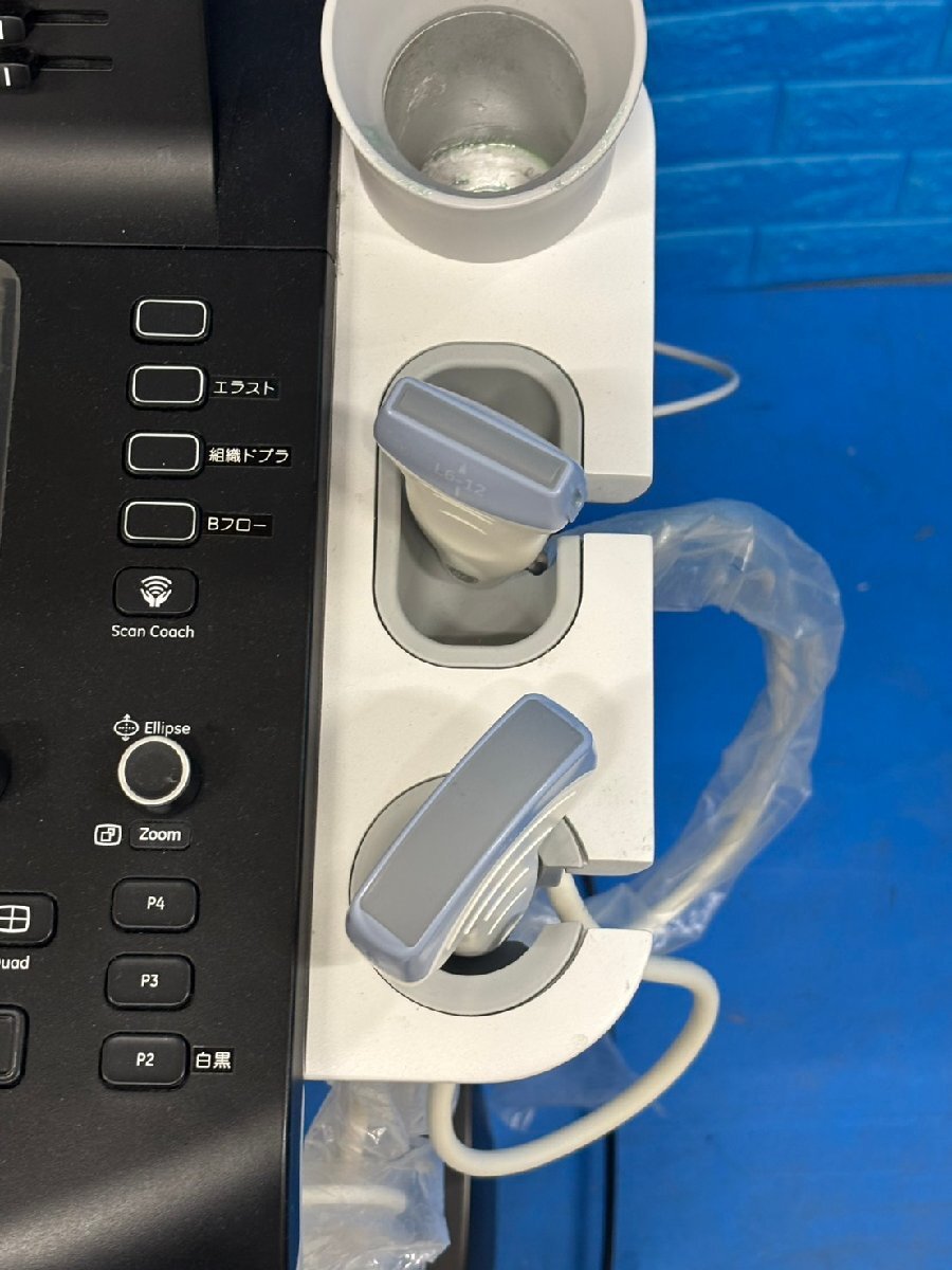 GE Versana Premier Ultrasound Diagnostic System [t1219145462]