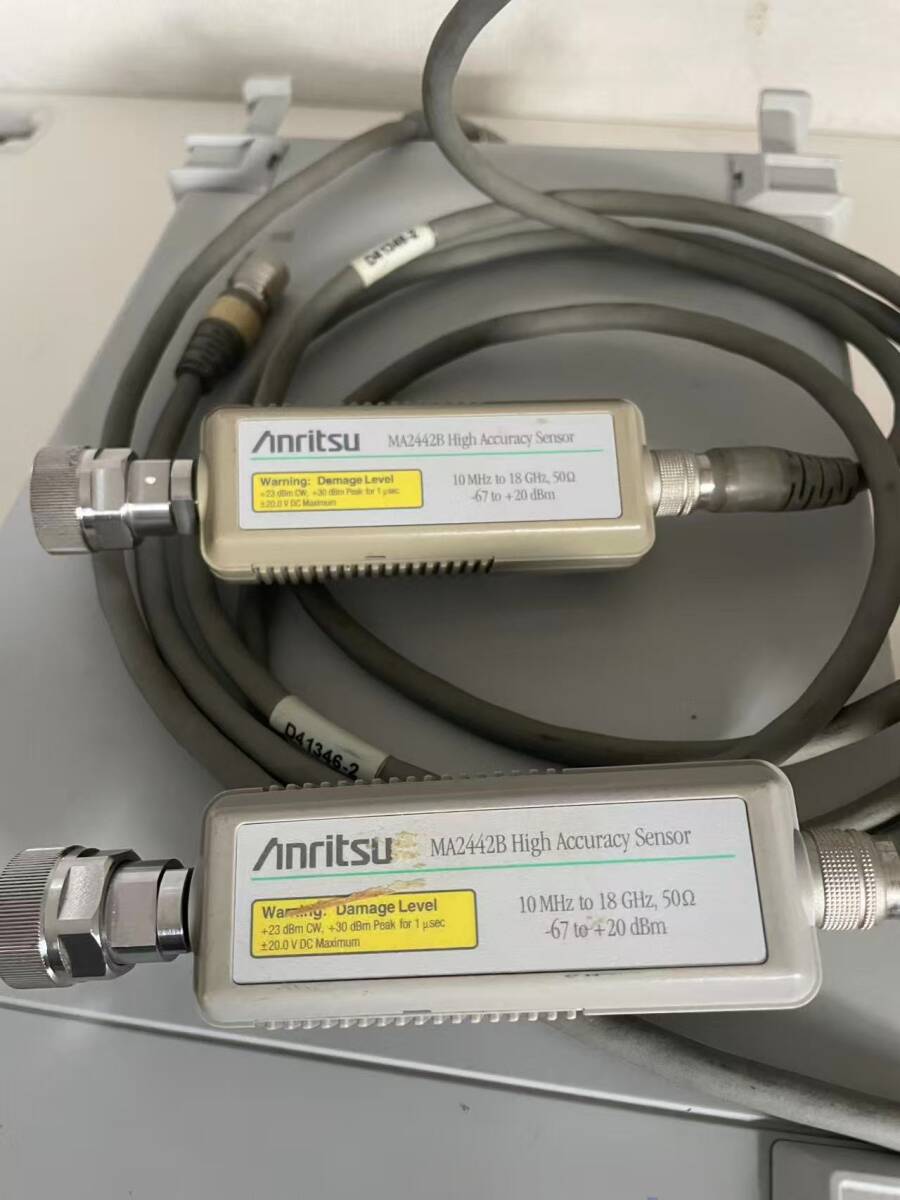 Anritsu ML2438A Power Meter with MA2442B Sensors [x1219331974]