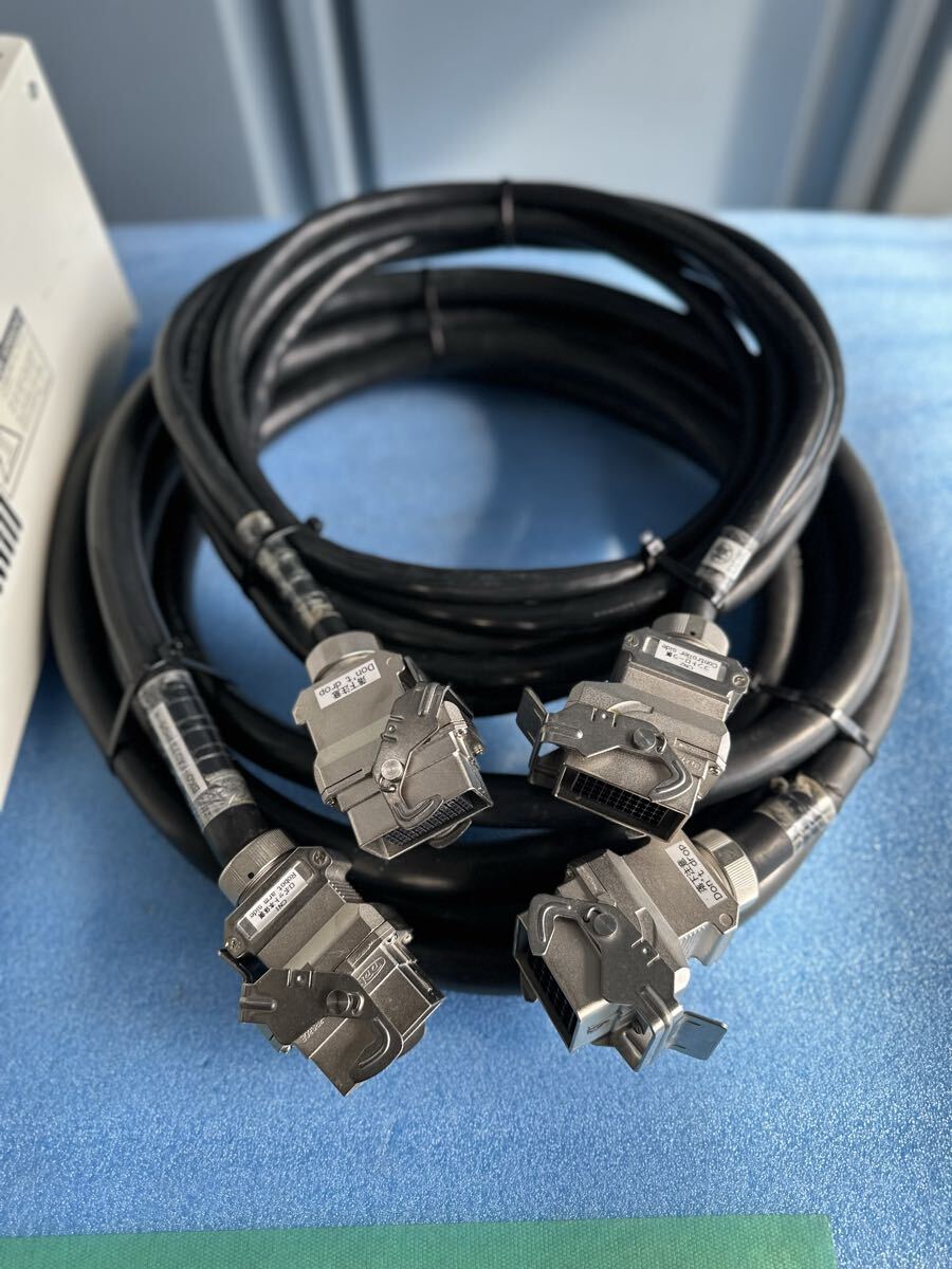 Mitsubishi CR2B-574-S10 Robot Controller [x1219597248]