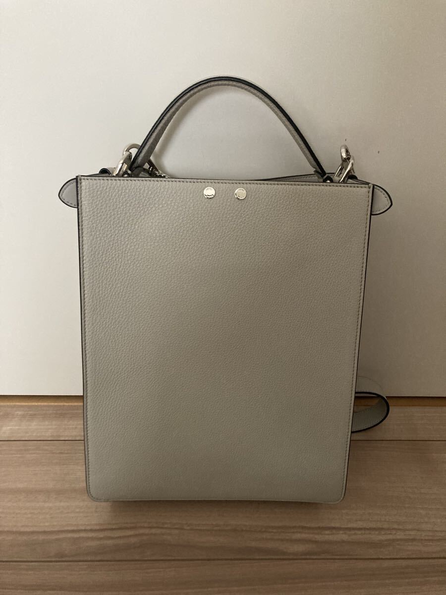 FENDI Peekaboo X-Light Small Handbag [r1207154027]