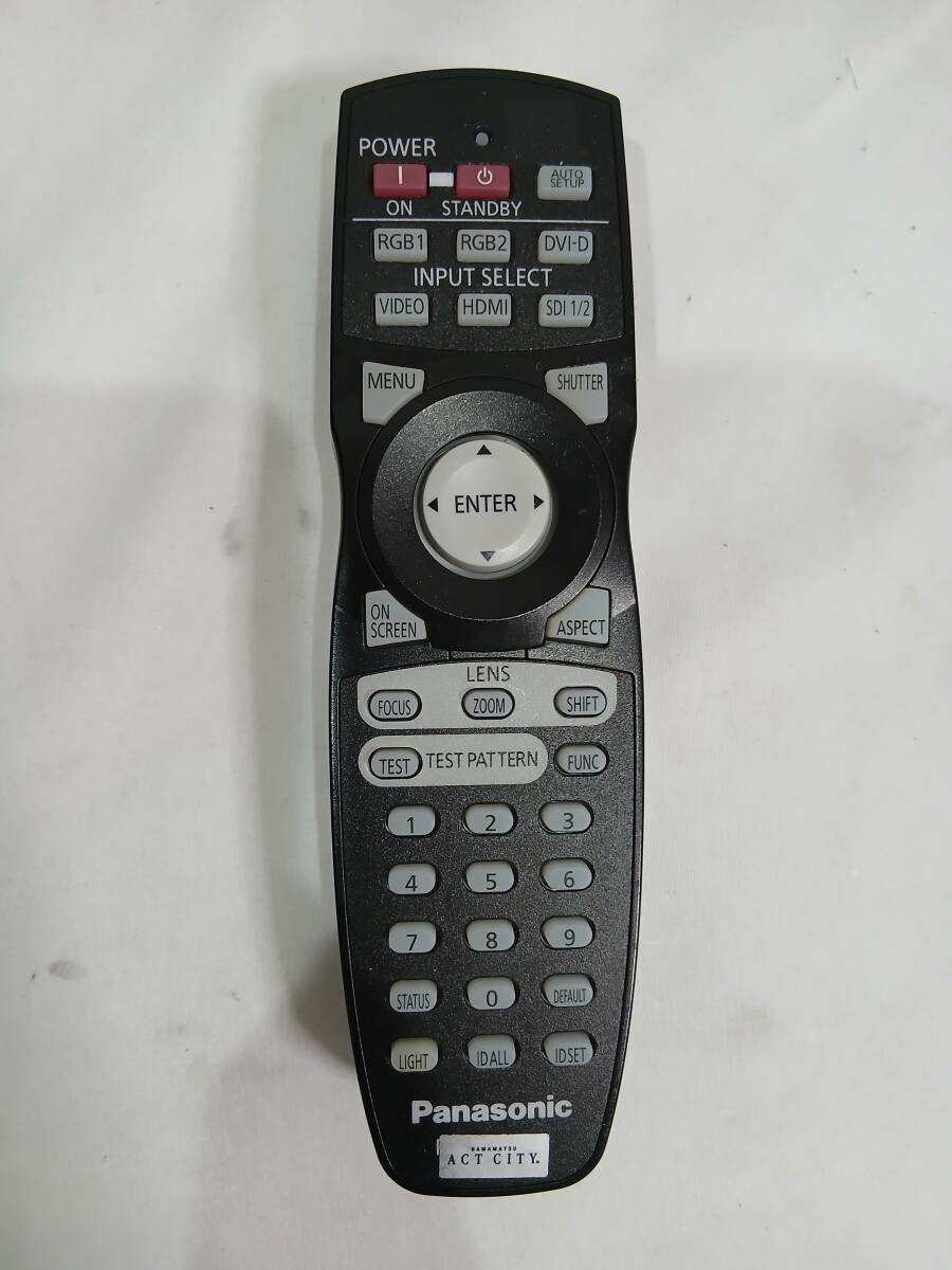 Panasonic PT-DS12K DLP Projector with Remote No Lamp [v1223110939]