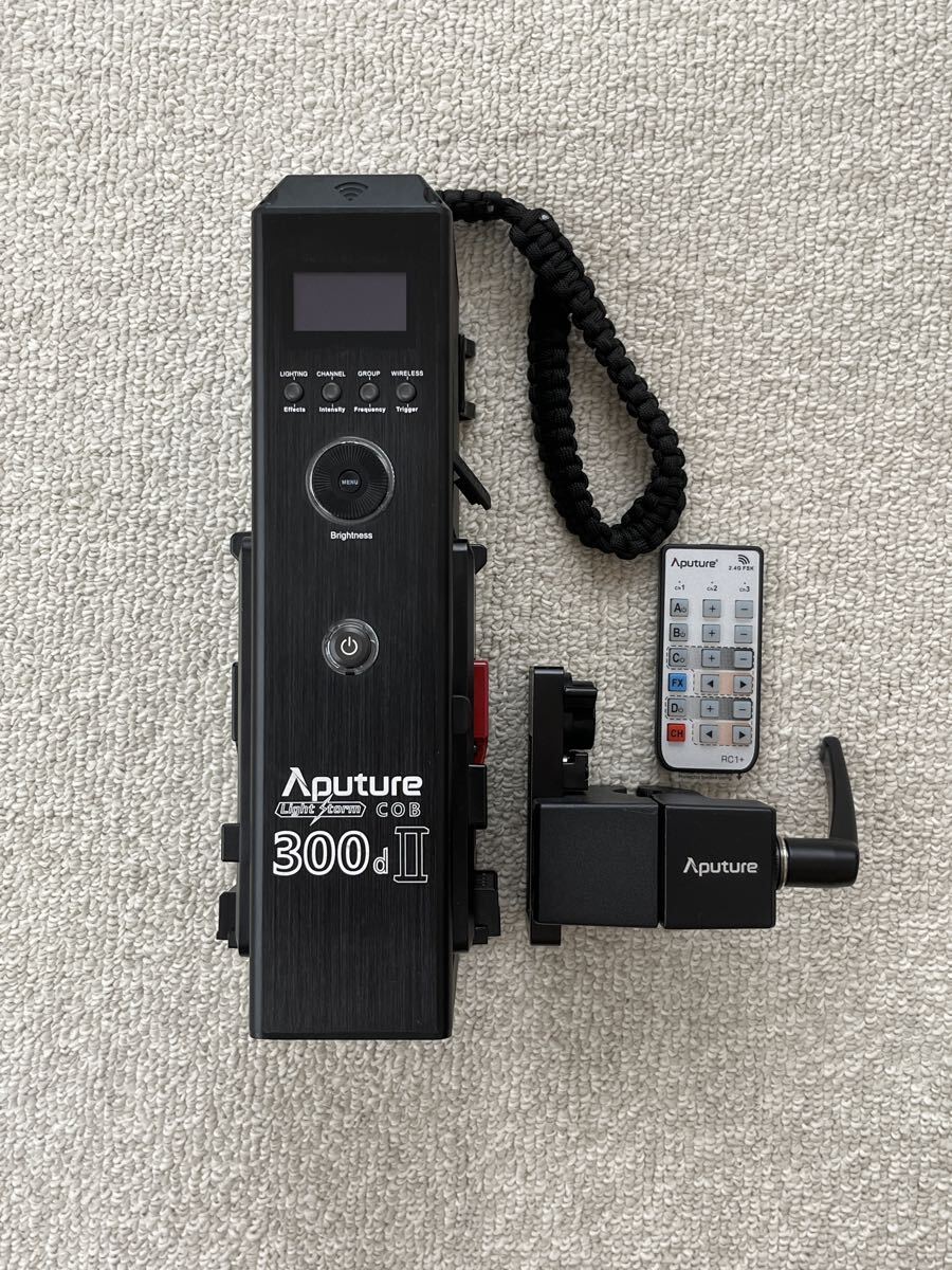 Aputure LS C300d II LED Video Light [q1223279841]