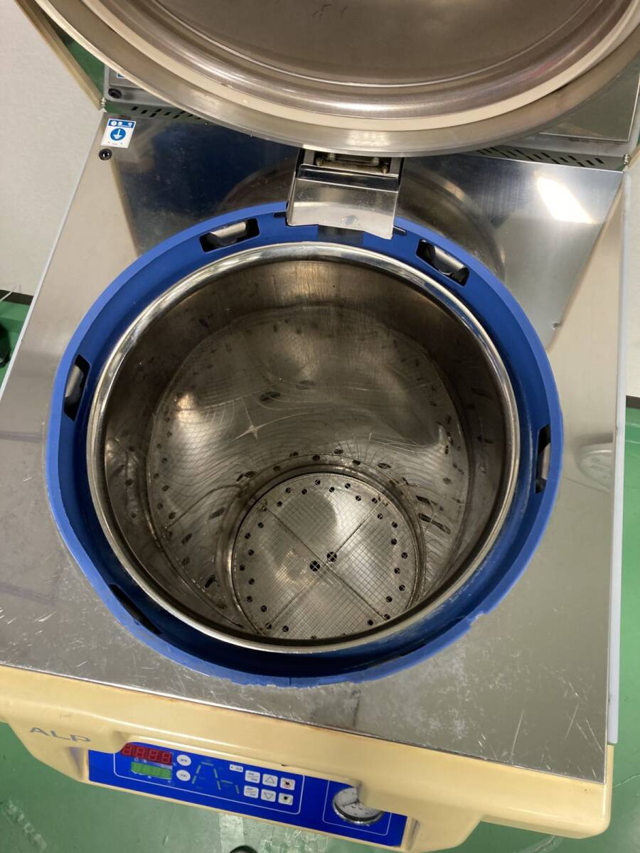 ALP CLS-40L Autoclave Steam Sterilizer 105L [p1226376419]