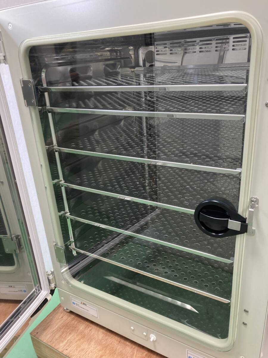 Panasonic MCO-170AIC-PJ CO2 Incubator with Color Touch Panel [v1226374490]