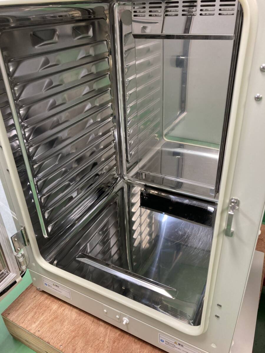 Panasonic MCO-170AIC-PJ CO2 Incubator with Color Touch Panel [v1226374490]