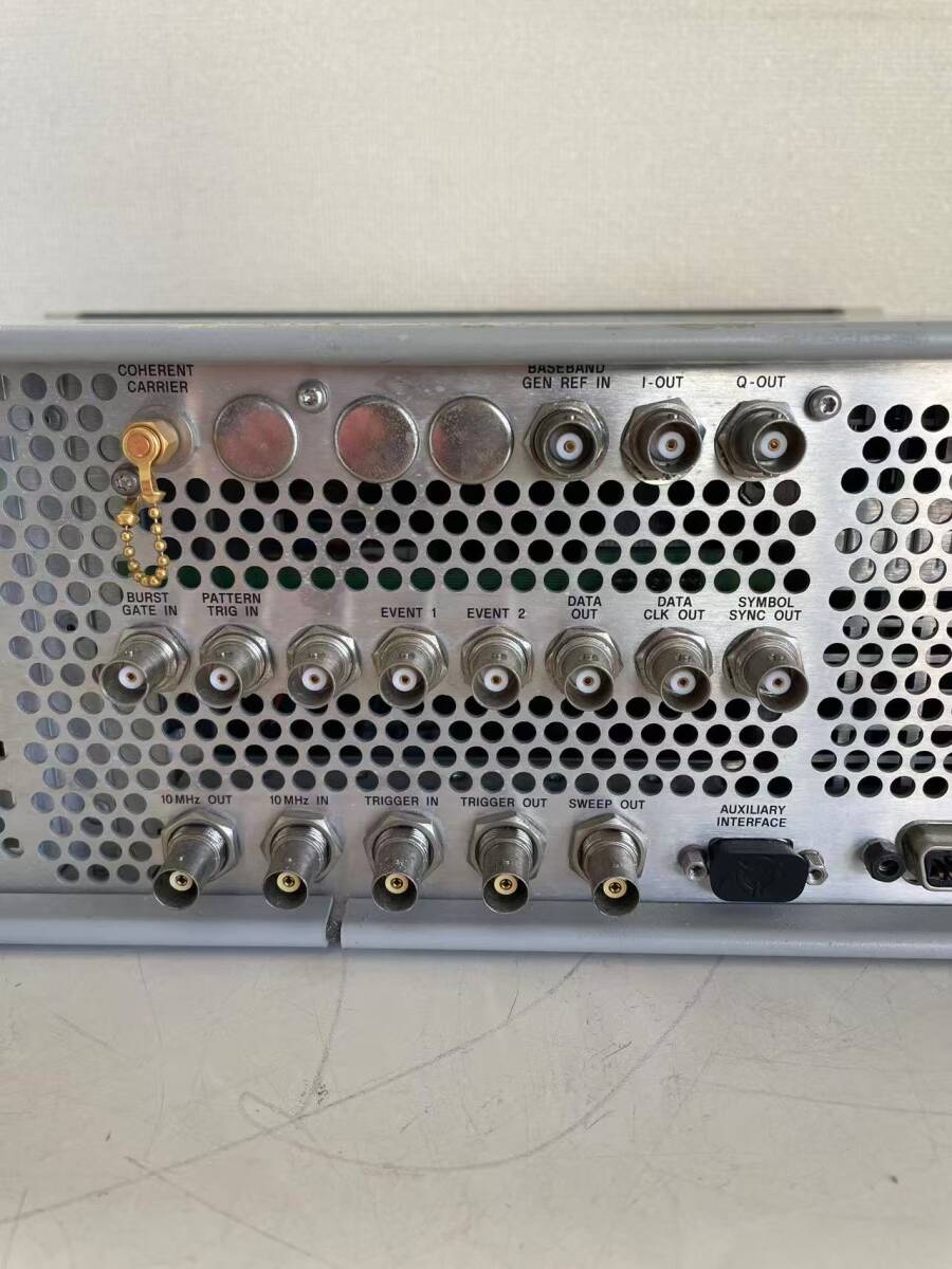 HP E4432B ESG-D Digital RF Signal Generator 250kHz-3GHz [t1226711605]