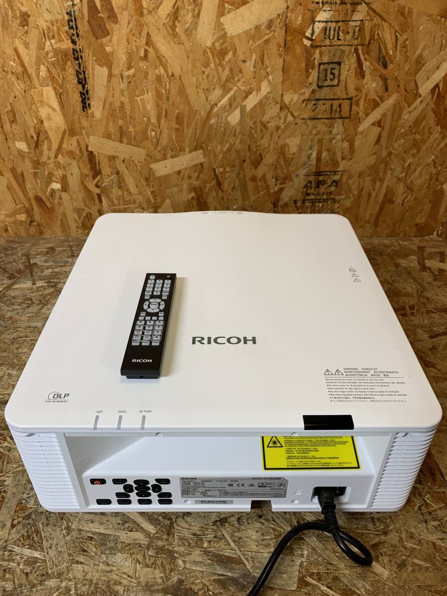 Ricoh PJ WUL6281 DLP Projector with Lens [x1229496935]