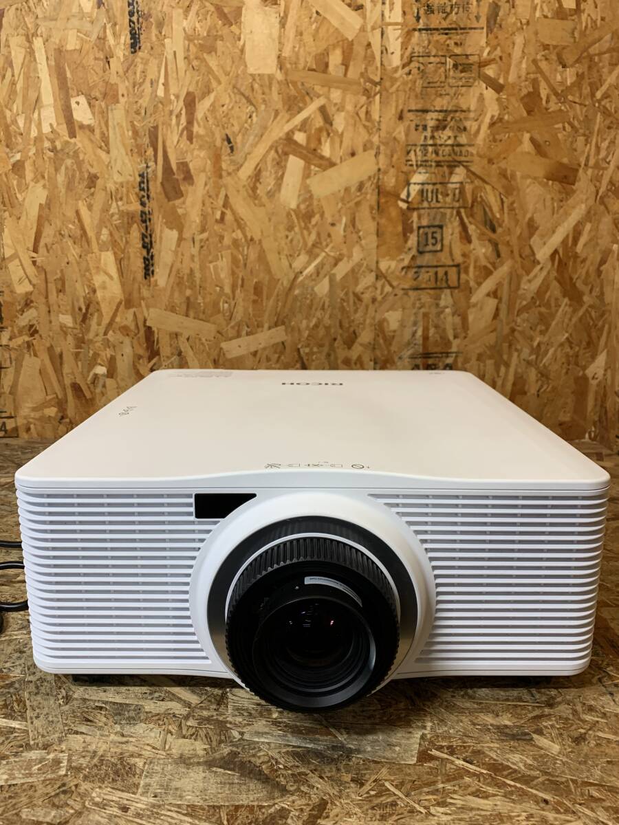 Ricoh PJ WUL6281 DLP Projector with Lens [x1229496935]