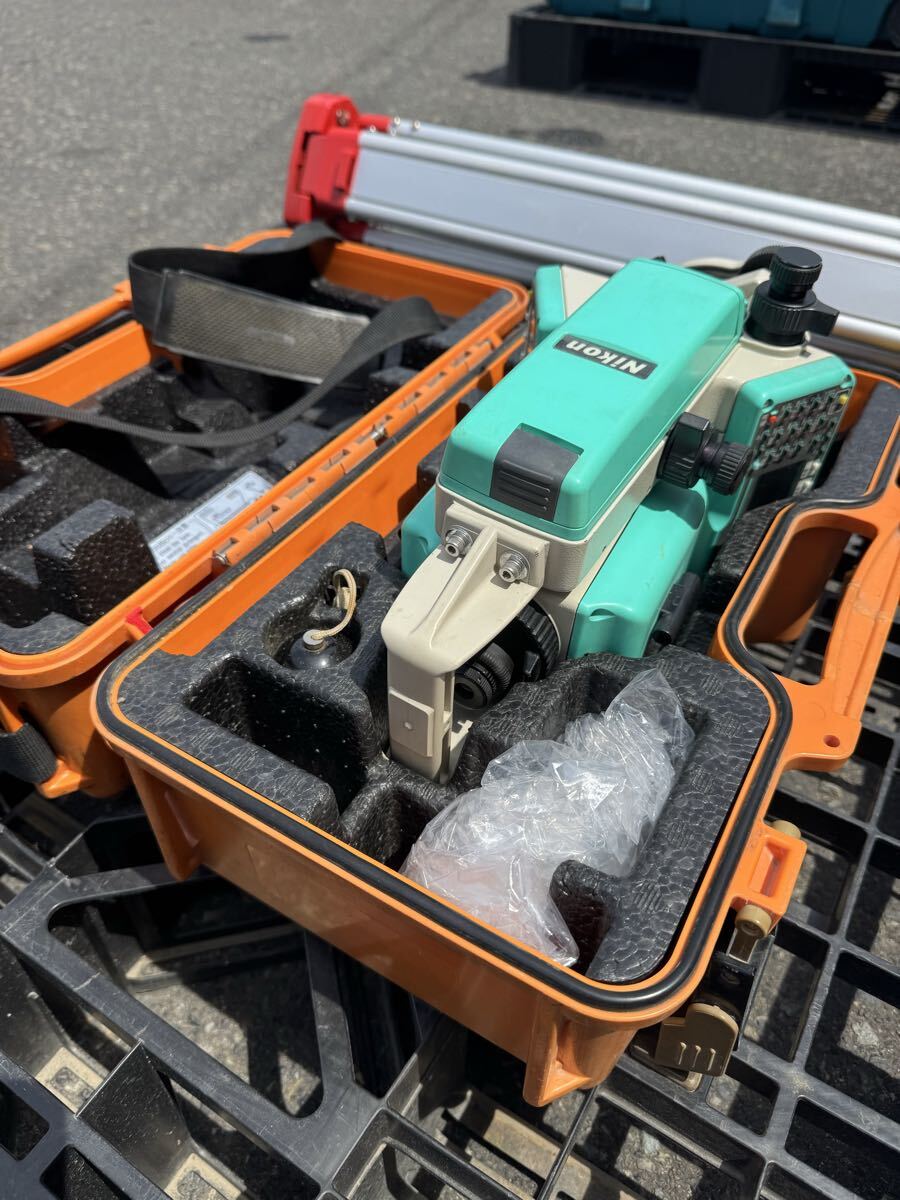Nikon NST 305C Surveying Instrument [n1229637981]