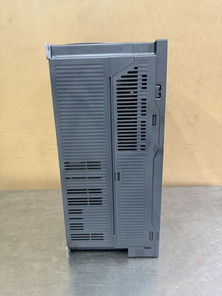 Mitsubishi Electric FR-F820-30K-1 Inverter 200V (for parts or not working) [f1231230671]