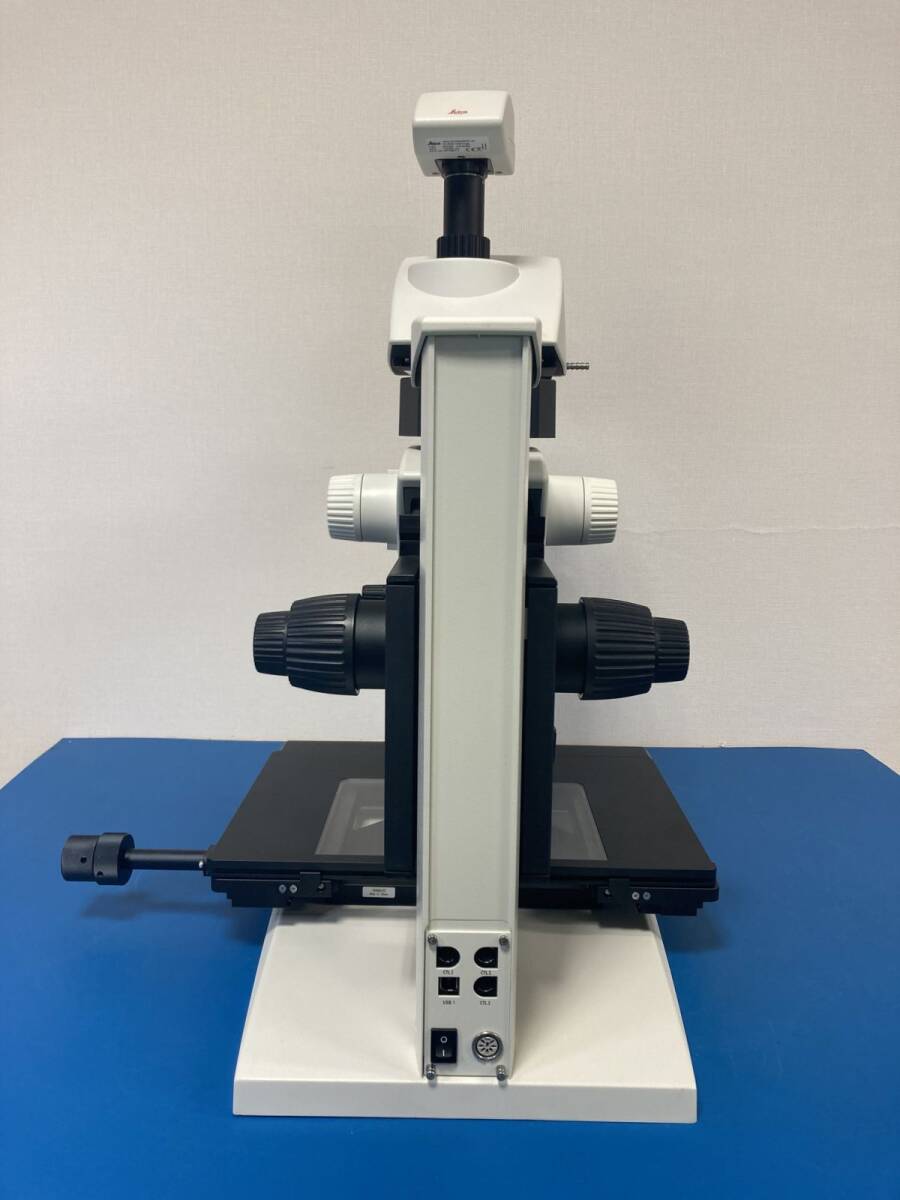 Leica M205C Stereo Microscope with Planapo Lens LED Illumination and X-Y Stage [s1232765506]
