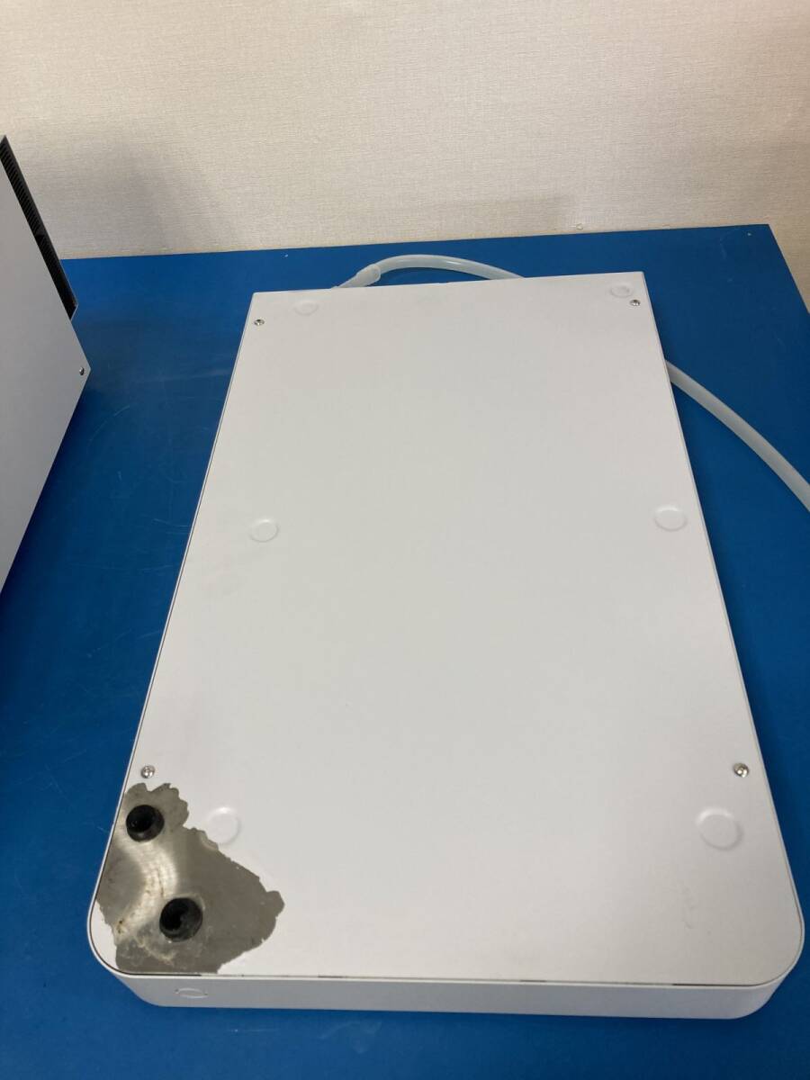 Bruker UHPLC Elute BR840 Autosampler with Drain Base Set [g1236920742]