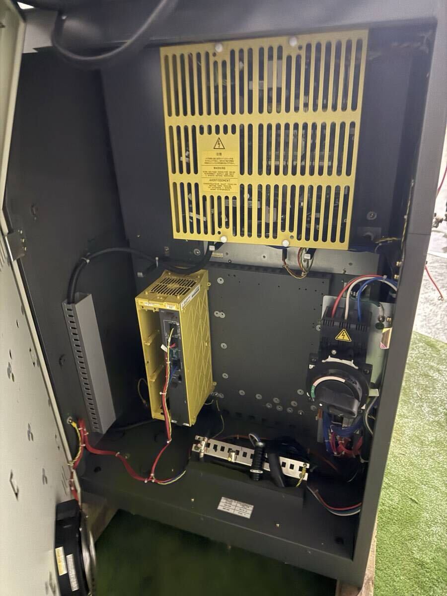 FANUC R-2000iB/210F Industrial Robot [p1238590093]