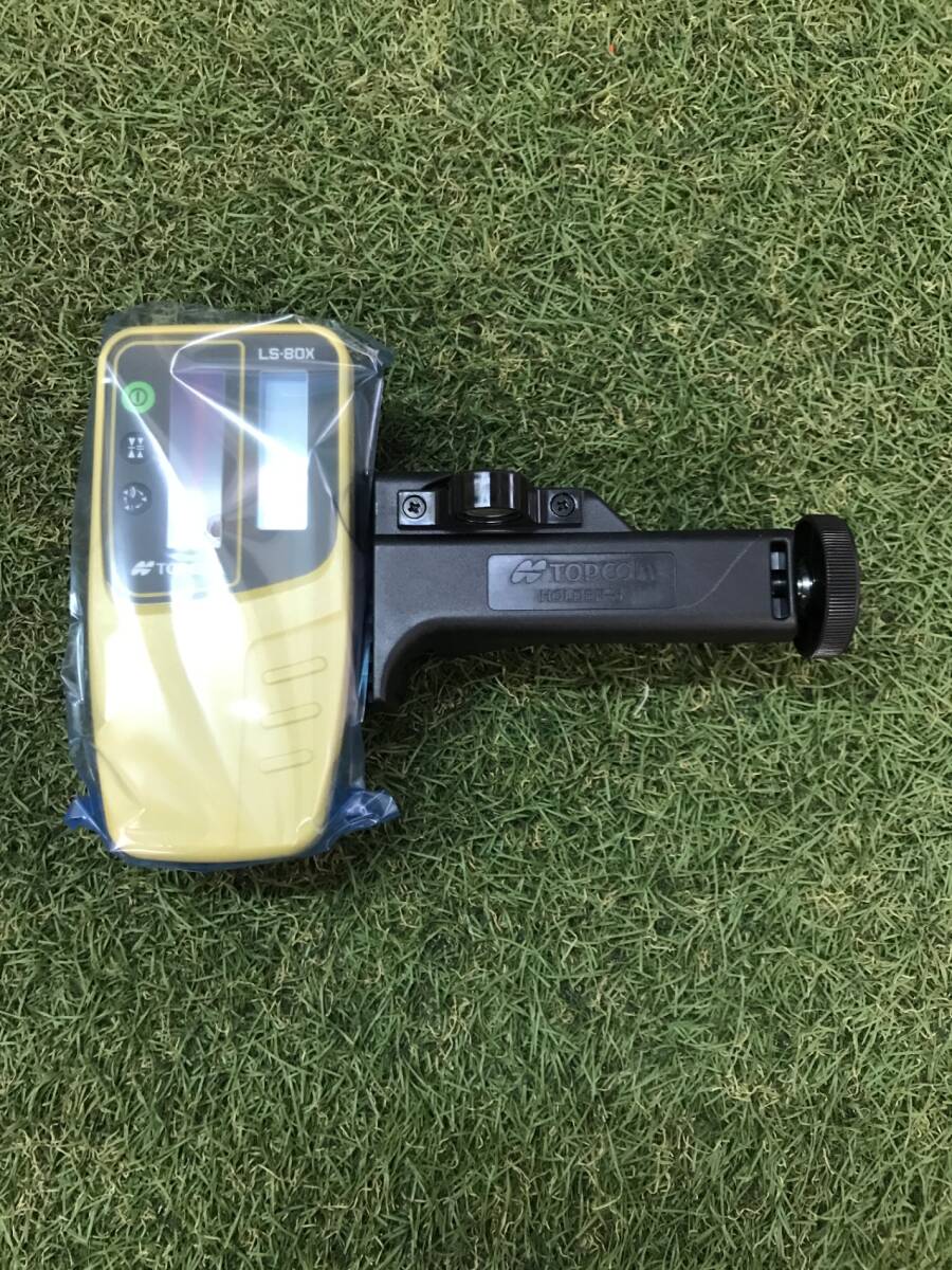 Topcon RL-H5A Rotating Laser with LS-80X Receiver and Tripod Set [n1239333003]