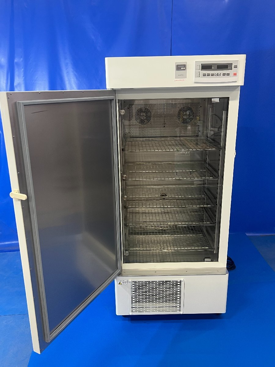 Yamato IN804 Low Temperature Incubator [g1240113555]