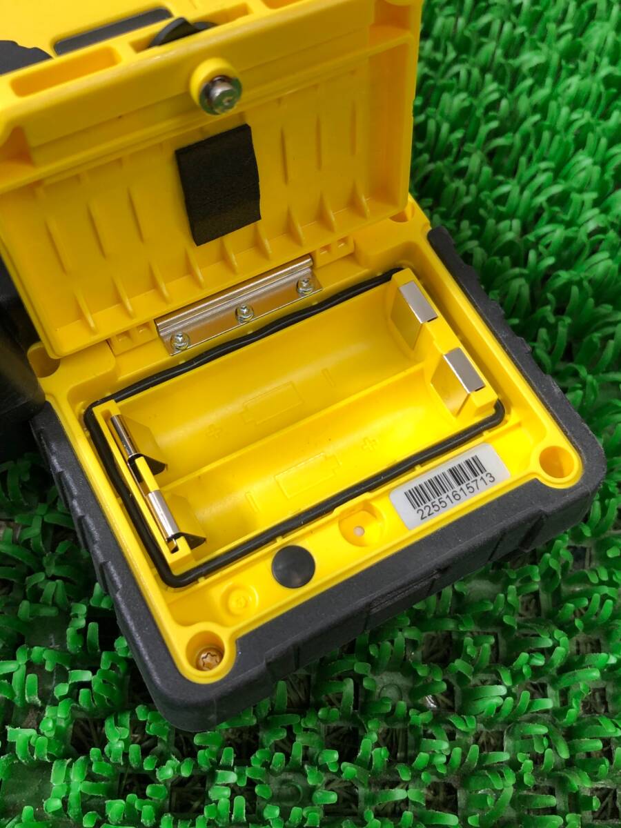 Leica RUGBY610 Rotating Laser Level with Receiver and Case [n1239983525]