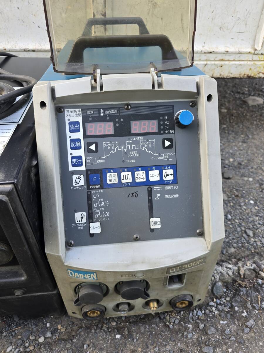 Daihen DT-300P TIG Welder with PU-301 Water Cooling Unit [s1240100909]