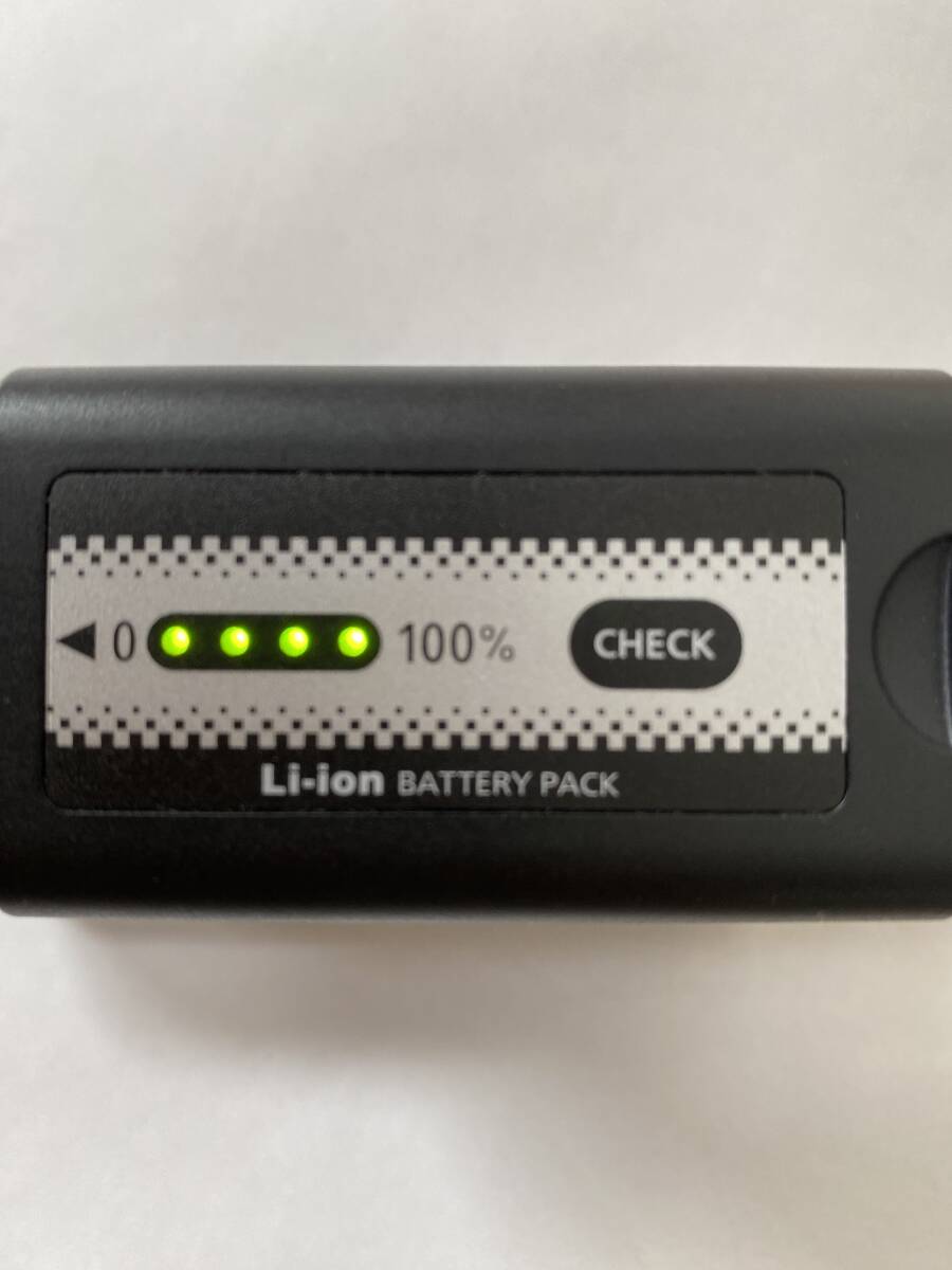 Panasonic HC-X2000 4K Camcorder [l1239623715]