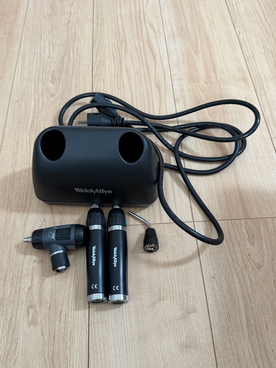 Welch Allyn Otoscope Medical Equipment [h1241050721]