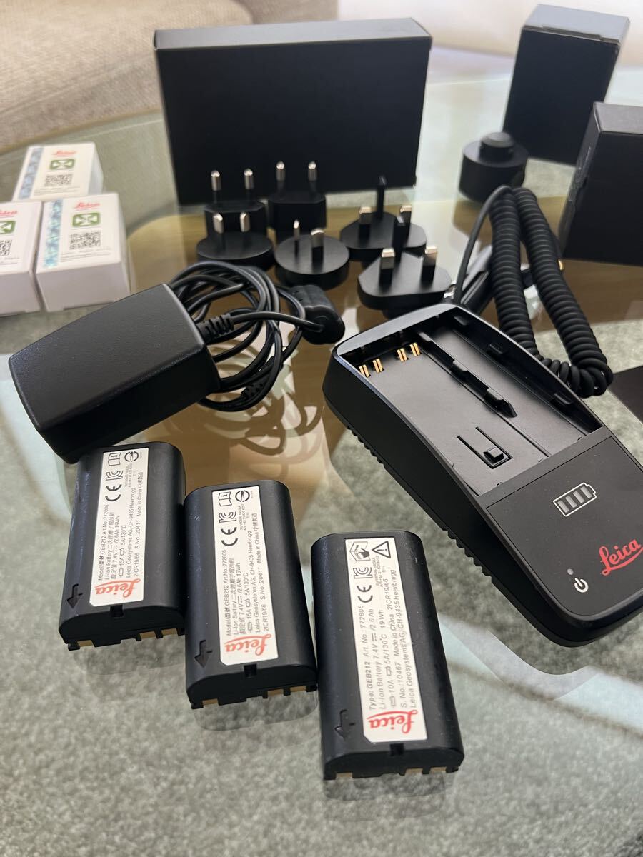 Leica BLK360 G1 3D Laser Scanner with Accessories [r1241787478]