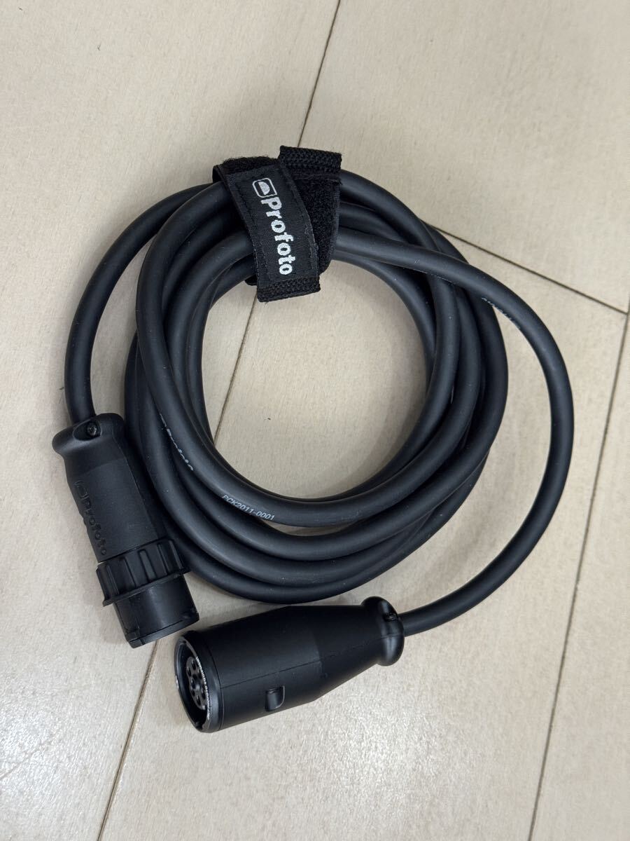 Profoto B2 250 AirTTL Location Kit 2 Strobes with Extension Cable and Compatible Battery [x1241917563]