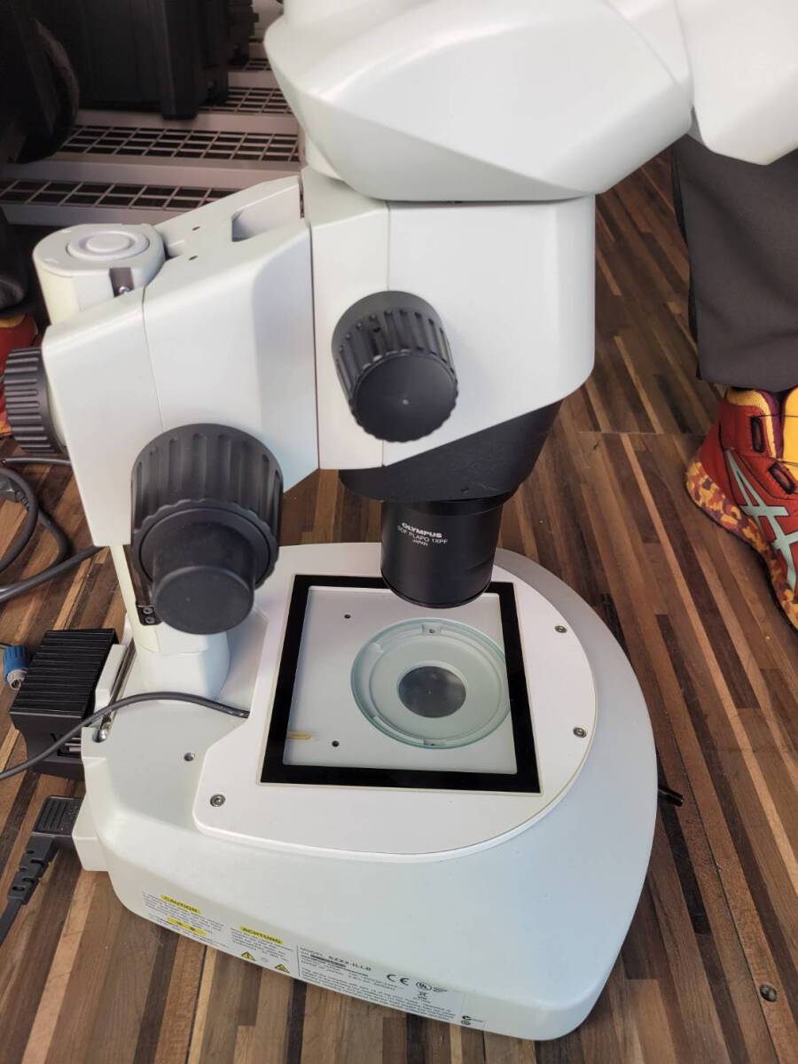 Olympus SZX16 Microscope [h1242039028]