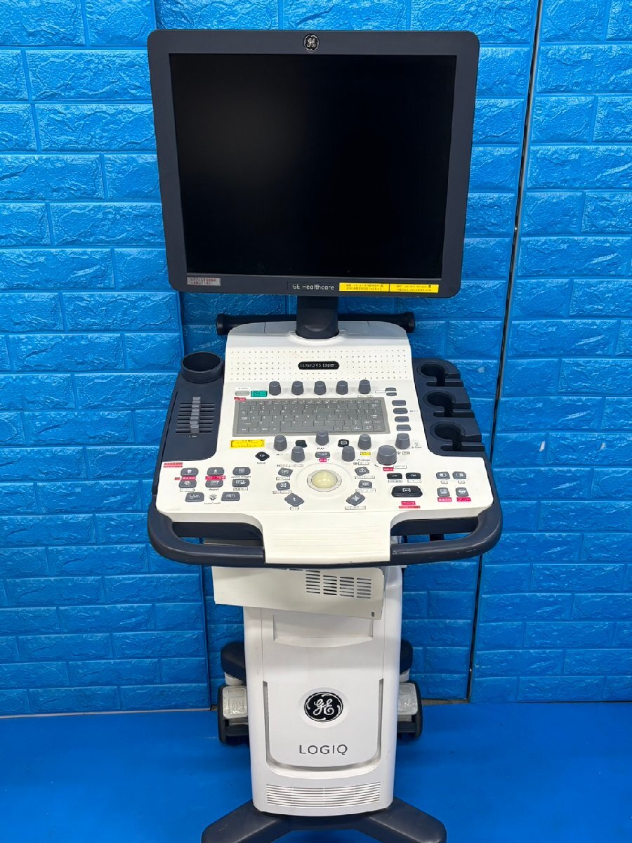 GE LOGIQ V5 Expert Ultrasound Imaging System [u1242278371]