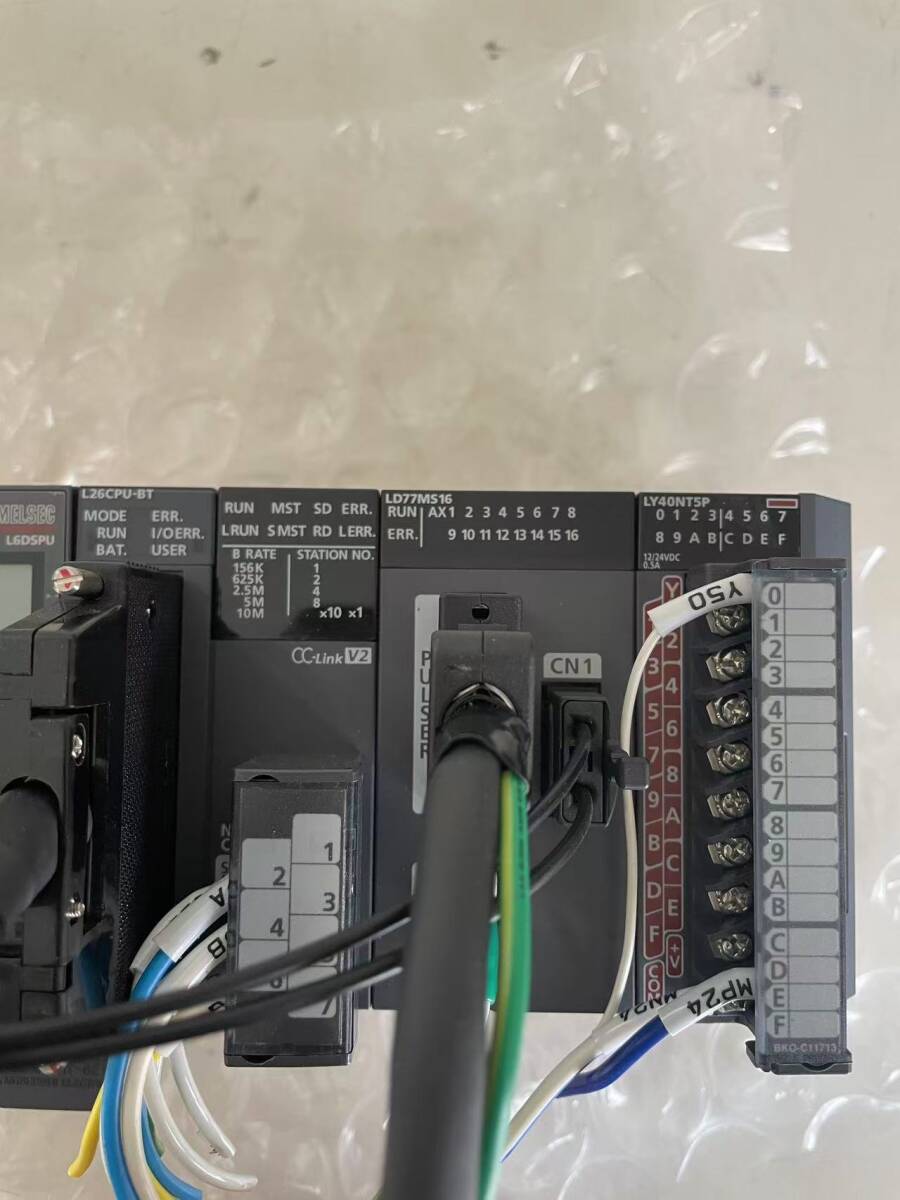 Mitsubishi Electric MELSECL PLC Set L61P L6DSPU L26CPUBT LJ61BT11 LY40NT5P L6EC Q7BAT-SET (as-is) [n1242386119]