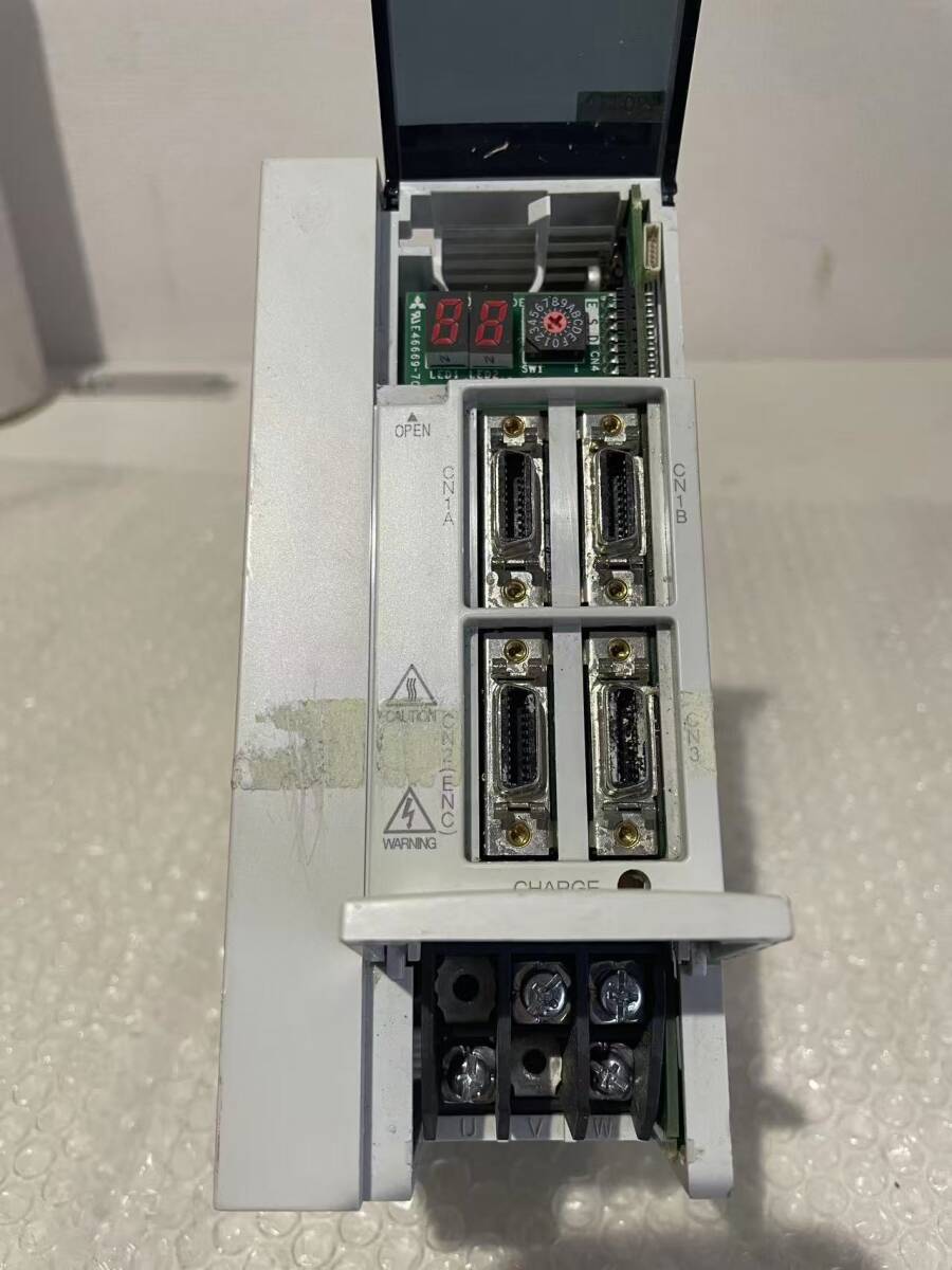 Mitsubishi MR-J2S-40B-EE085 Servo Amplifier (as-is) [j1243810713]