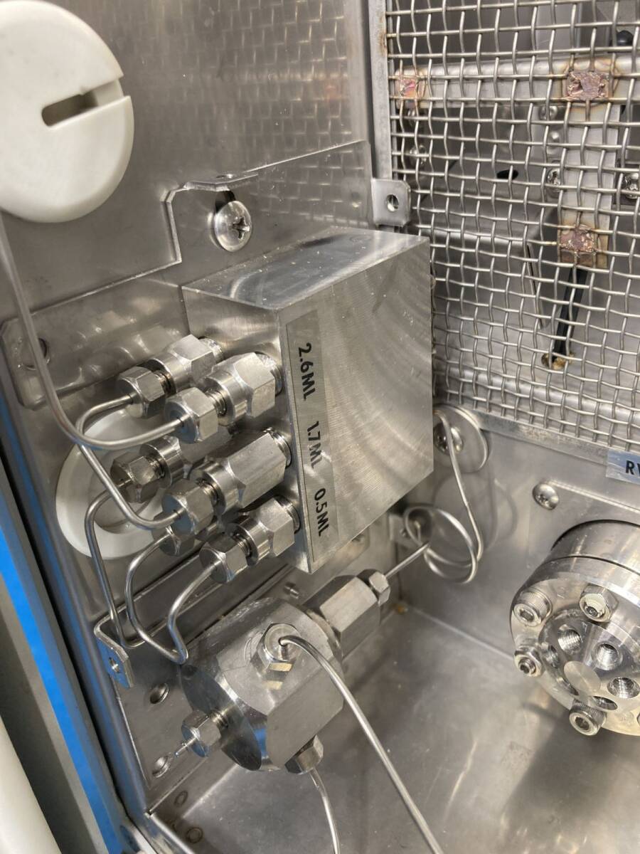 Shimadzu CTO-10ACVP HPLC Column Oven with 7725i/FCV-14AH x2 [e1244508850]