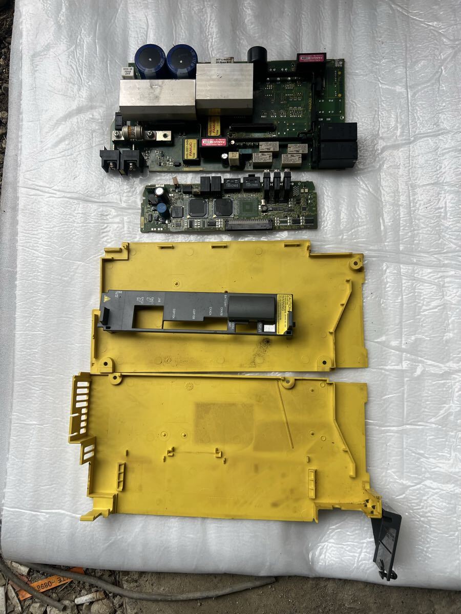 FANUC A06B-6240-H205 Servo Amplifier (for parts or not working) [v1244835459]