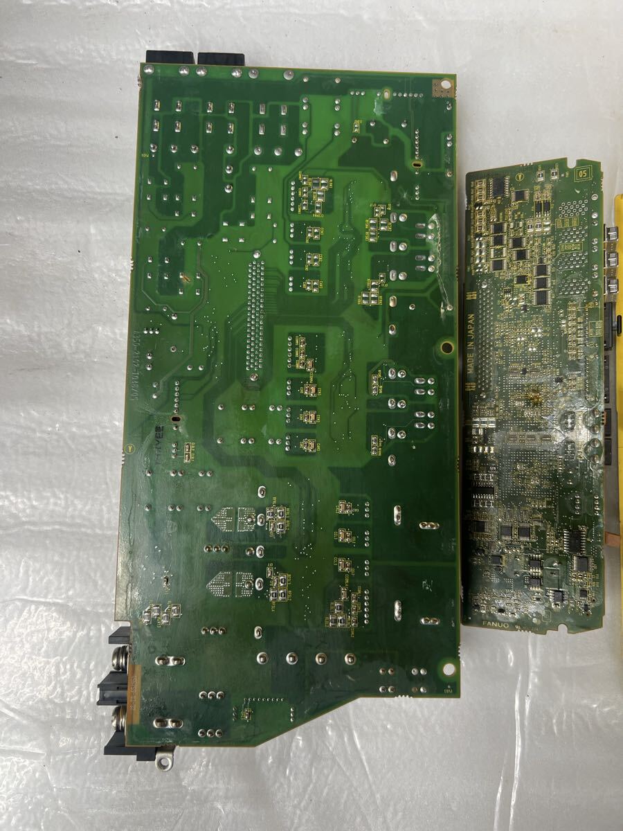 FANUC A06B-6240-H205 Servo Amplifier (for parts or not working) [v1244835459]