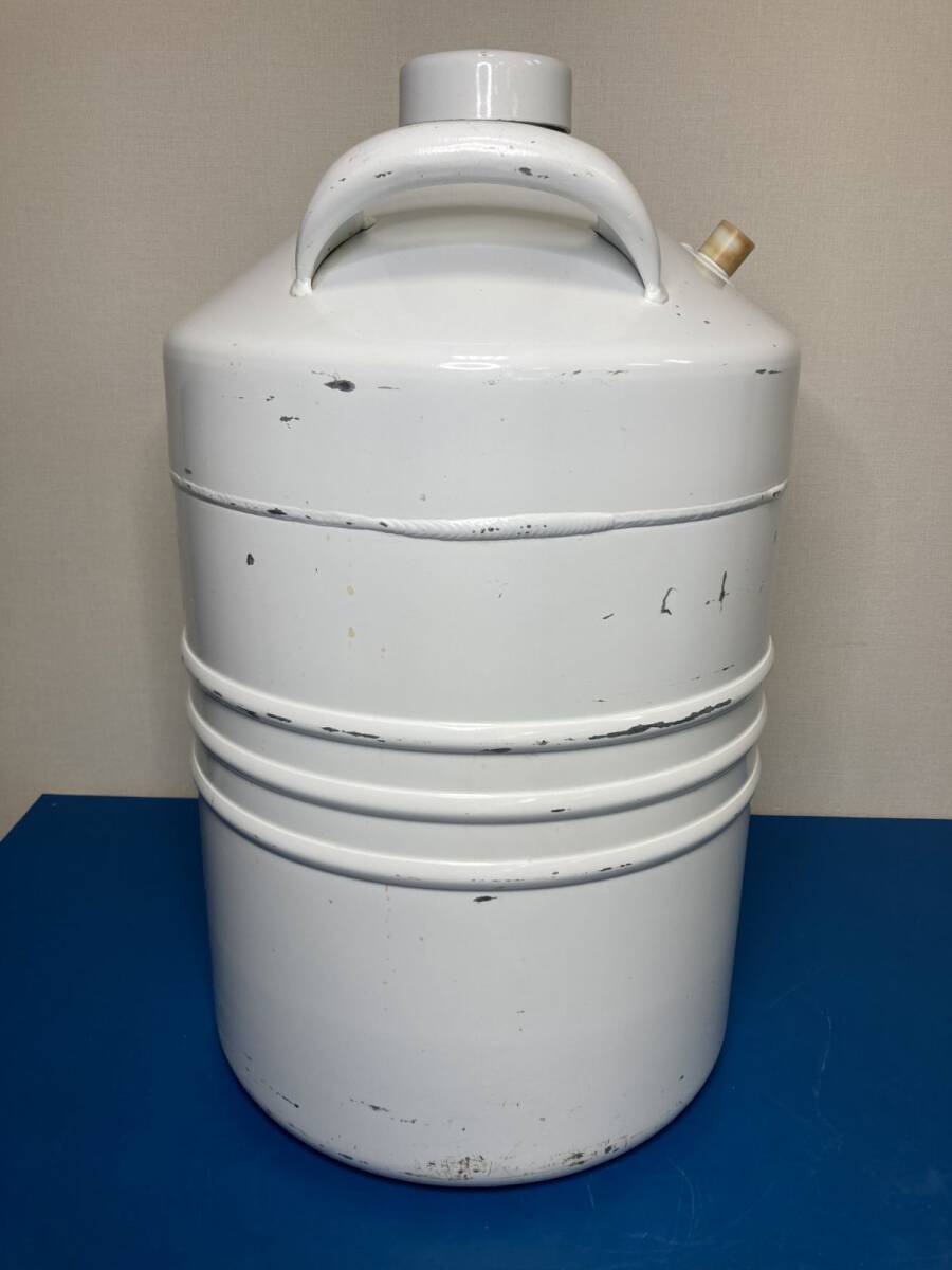 CRYO ONE DC-20 Liquid Nitrogen Storage and Transport Container [n1245390846]