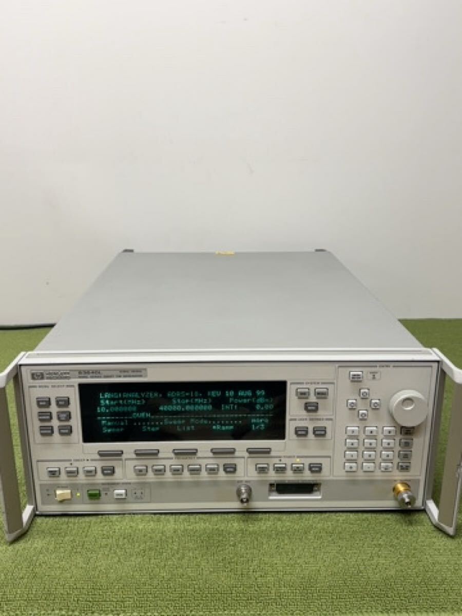 Agilent 83640L Swept CW Generator 10MHz-40GHz [b1246377827]