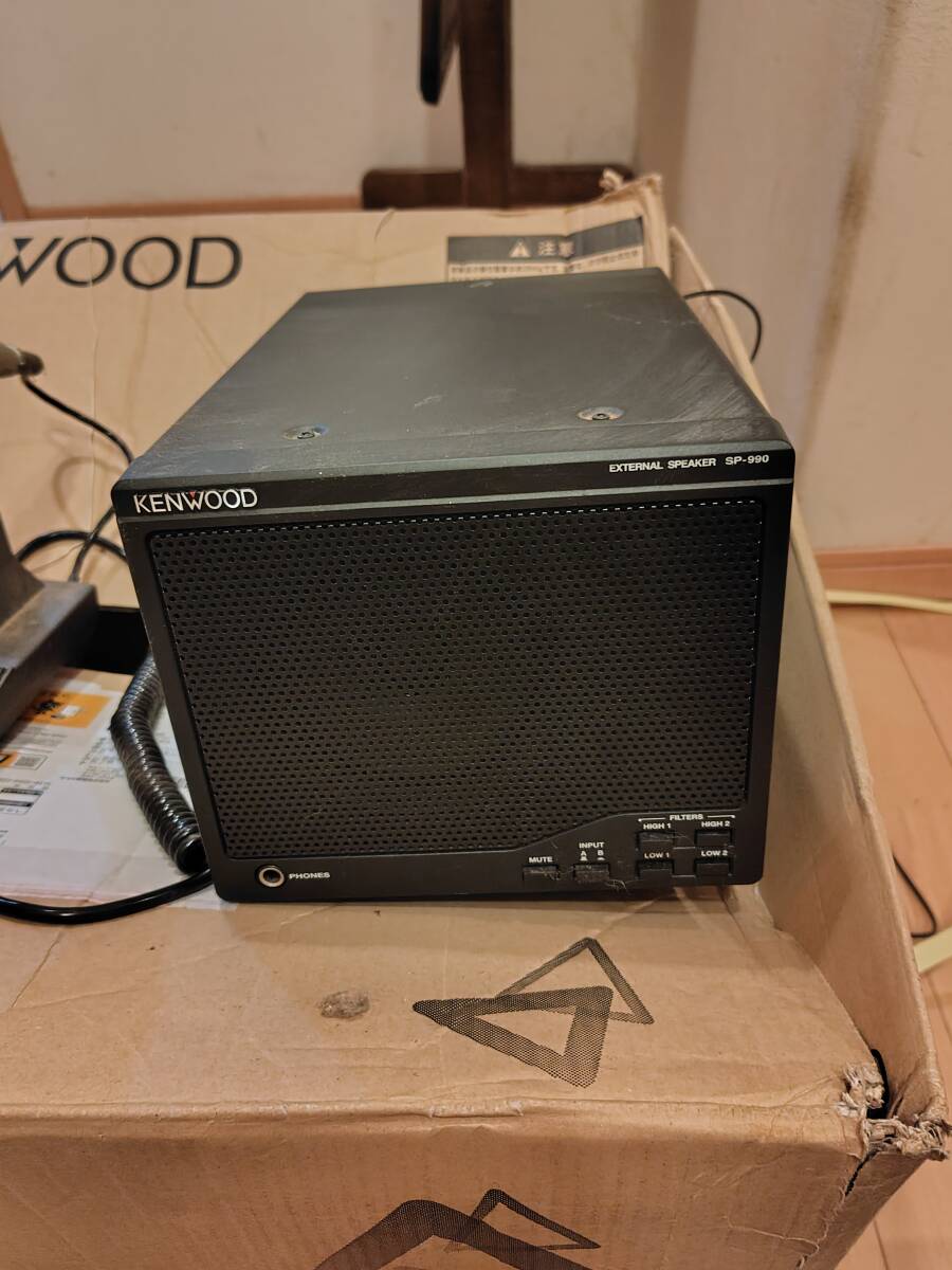 Kenwood TS-990S 200W Transceiver with MC-90 and SP-990 Set [p1246661015]