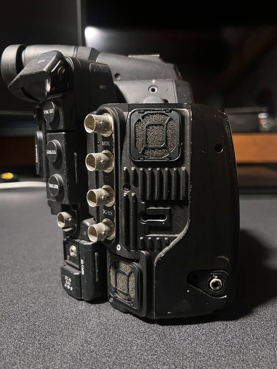 Canon C500 Digital Cinema Camera 4K EF Mount [h1246750903]