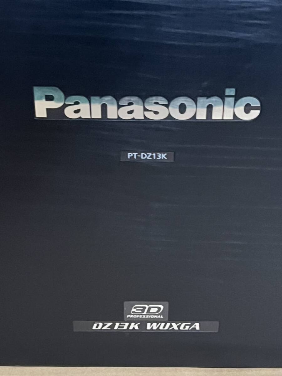 Panasonic PT-DZ13K Projector 12000lm with ET-D75LE20 Lens [d1247297630]