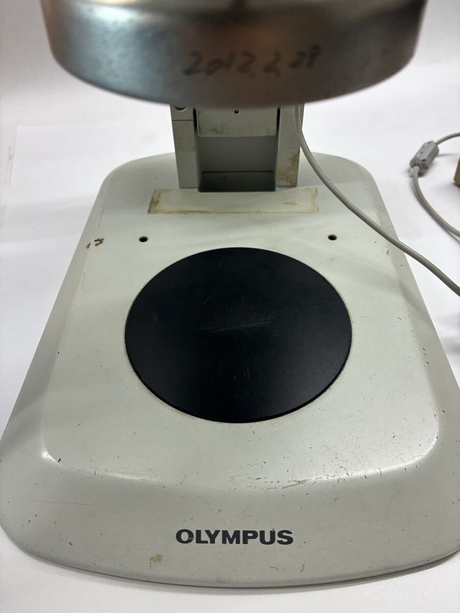 Olympus SZX7 Stereo Microscope with WHSZ15X-H Eyepieces and HDR61WJ LED Illumination [q1247694694]