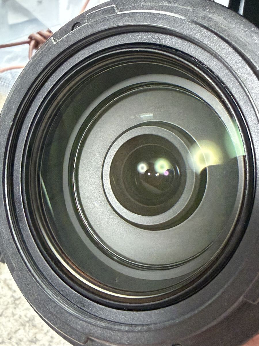 SONY HXR-NX5R Professional Video Camera with Battery [u1247951719]