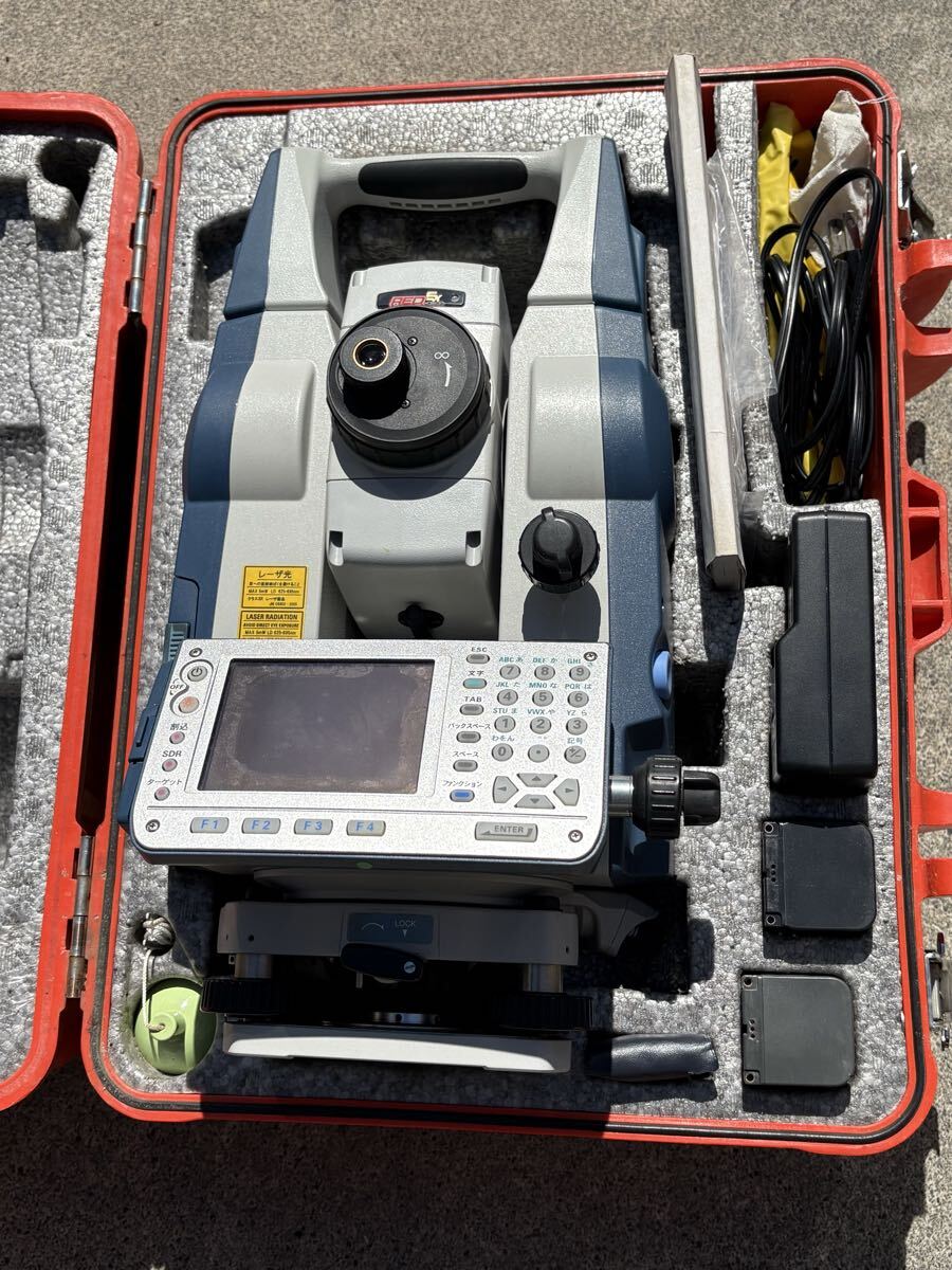 Sokkia SET5X Total Station with Case [e1248061035]