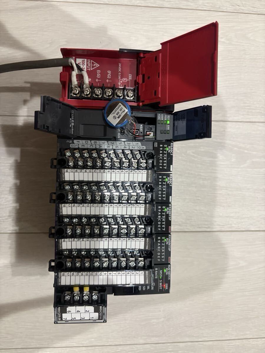 Mitsubishi Electric MELSEC iQ-R R00CPU R61P RX40C7 RY40NT5P RJ61BT11 R35B Set [q1248629365]