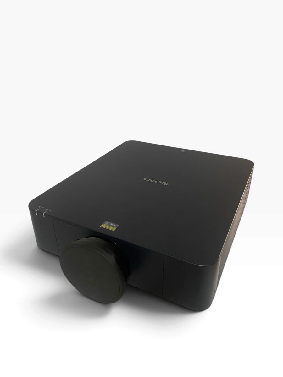 Sony VPL-FHZ61 Projector 138H Lamp Usage Time [f1248682449]