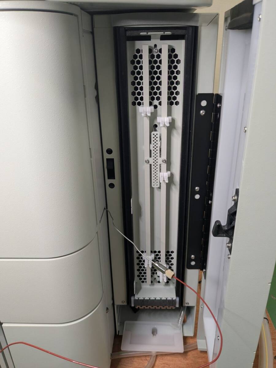 Waters e2695 HPLC Separation Module with PDA Detector 2998 [g1249783542]