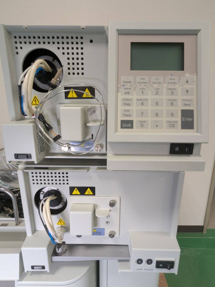 Waters e2695 HPLC Separation Module with UV/VIS Detector and PDA Detector 2489 2998 [t1249776598]